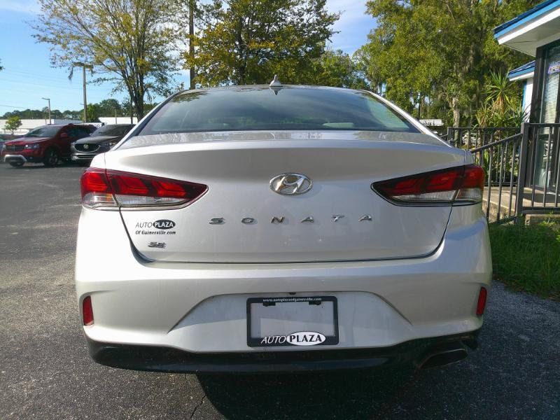 Used 2018 Hyundai Sonata SE w/ Cargo Package FWD image 6