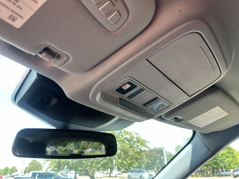 Used 2023 Ford Explorer Limited RWD image 29