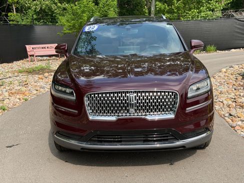 Used 2022 Lincoln Nautilus Reserve w/ Equipment Group 201A AWD/4WD image 8