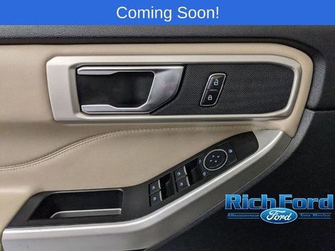 Certified 2022 Ford Explorer XLT w/ Equipment Group 202A image 15