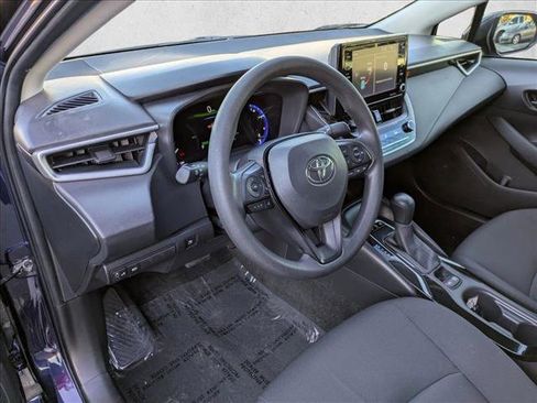 Used 2022 Toyota Corolla LE image 10