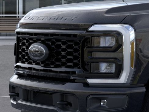 New 2026 Ford F250 XL AWD/4WD image 17