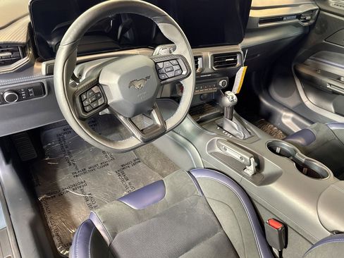 Used 2024 Ford Mustang Dark Horse image 9