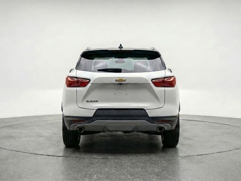 Used 2025 Chevrolet Blazer LT FWD image 7