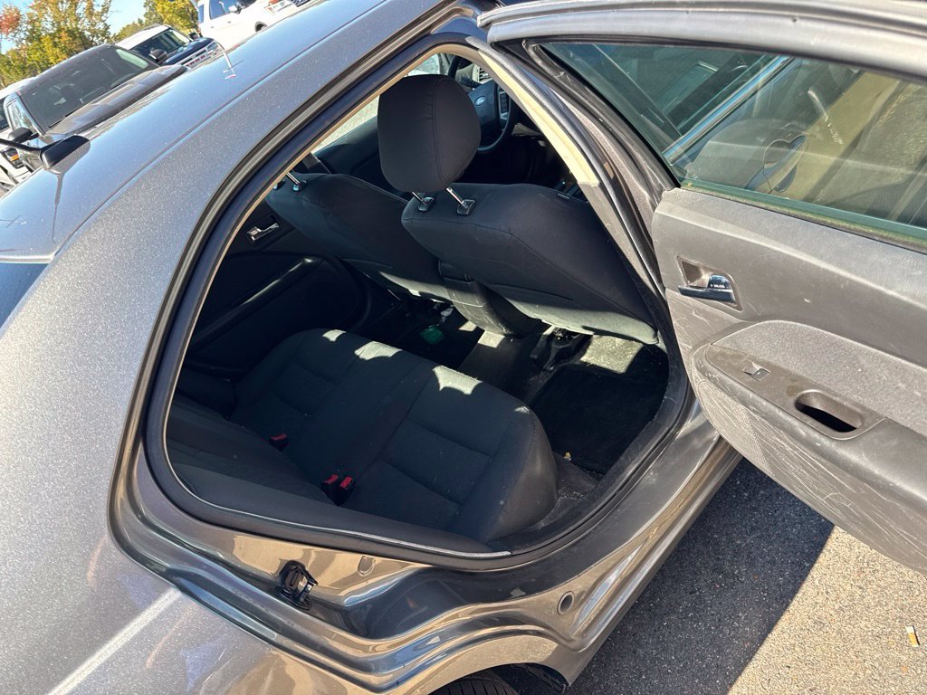 Used 2012 Ford Fusion SE FWD image 7