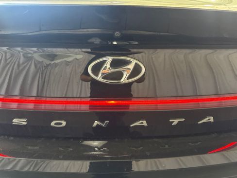Used 2023 Hyundai Sonata SEL w/ Convenience Package FWD image 13