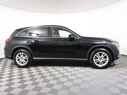 Used 2026 Mercedes-Benz GLC 300 4MATIC image 8