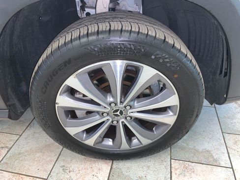 Used 2022 Mercedes-Benz GLE 350 4MATIC image 9