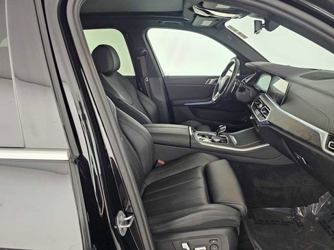 Used 2022 BMW X5 xDrive45e w/ Climate Comfort Package image 10