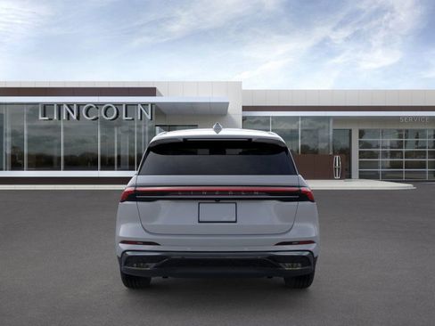 New 2026 Lincoln Nautilus Premier w/ Equipment Group 102A image 5