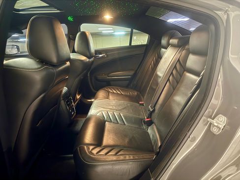 Used 2019 Dodge Charger SRT Hellcat w/ Navigation & Travel Group image 24