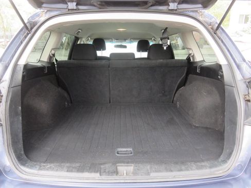Used 2014 Subaru Outback 2.5i Premium AWD/4WD image 22