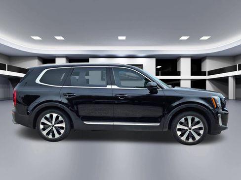 Used 2022 Kia Telluride EX w/ EX Premium Package image 6