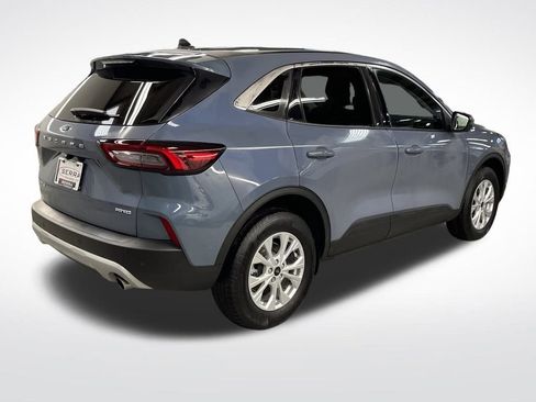 Used 2023 Ford Escape Active w/ Tech Pack #2 image 5