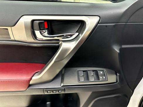 Used 2022 Lexus GX 460 Premium image 16