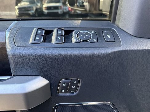 Certified 2022 Ford F250 Lariat w/ Lariat Ultimate Package image 13