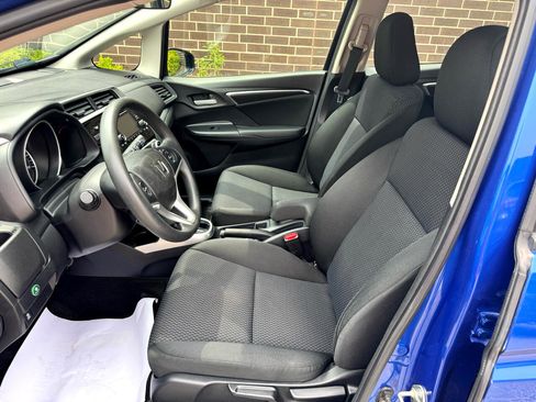 Used 2020 Honda Fit LX image 5