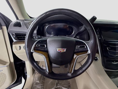 Used 2019 Cadillac Escalade ESV Luxury image 13