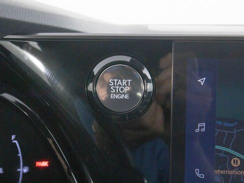 Used 2024 Lexus RX 350 Premium image 25