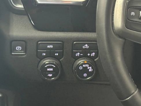 Certified 2023 Chevrolet Silverado 1500 LT AWD/4WD image 13