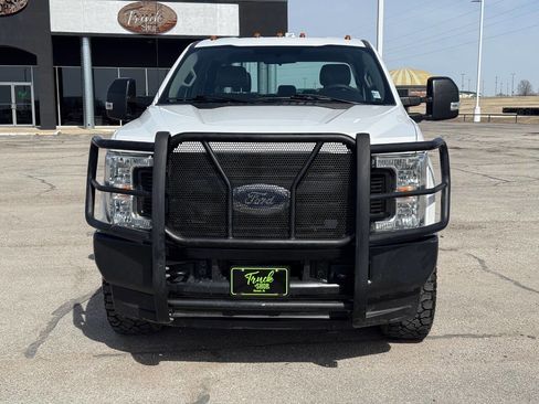 Used 2019 Ford F350 XL w/ Power Equipment Group image 2
