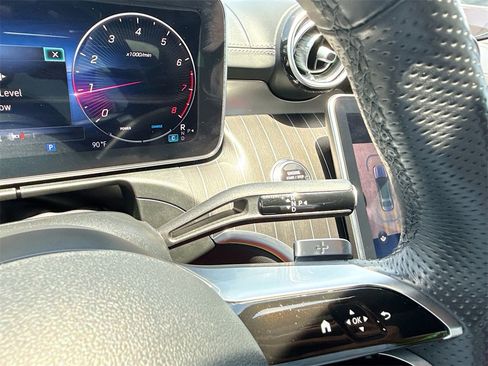 Used 2023 Mercedes-Benz C 300 Sedan image 18