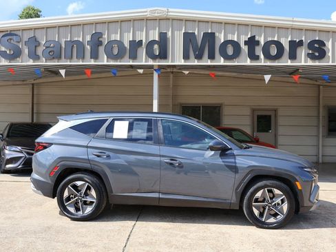 Used 2025 Hyundai Tucson SEL FWD image 1