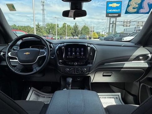 Used 2023 Chevrolet Traverse LT w/ LPO, Floor Liner Package AWD/4WD image 3