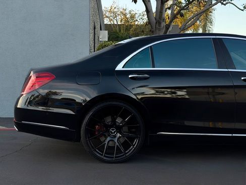 Used 2015 Mercedes-Benz S 550 Sedan image 12