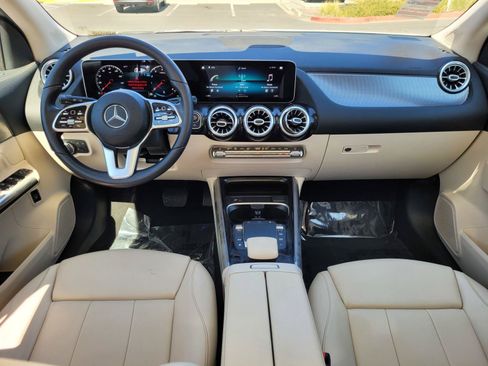 Used 2021 Mercedes-Benz GLA 250 4MATIC image 18
