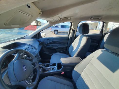 Used 2017 Ford Escape S FWD image 9