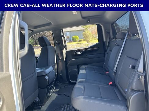 Used 2024 GMC Sierra 1500 Elevation image 17