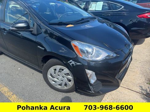 Used 2016 Toyota Prius C Two FWD image 3