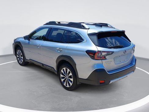 Used 2024 Subaru Outback Touring XT w/ Tech Package 2 AWD/4WD image 7
