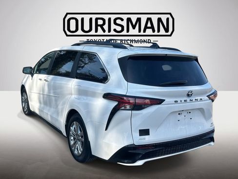 Certified 2023 Toyota Sienna XSE w/ XSE Plus Package image 7