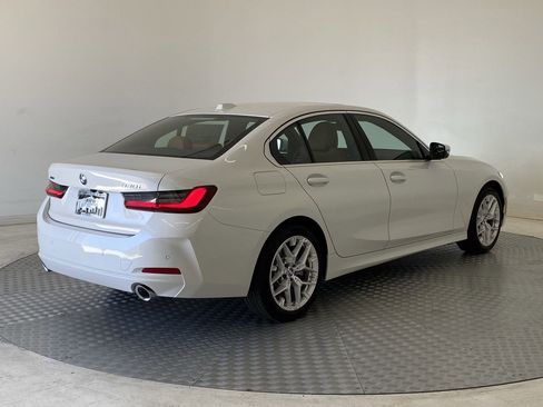 Used 2025 BMW 330i xDrive 330i xDrive w/ Convenience Package image 8