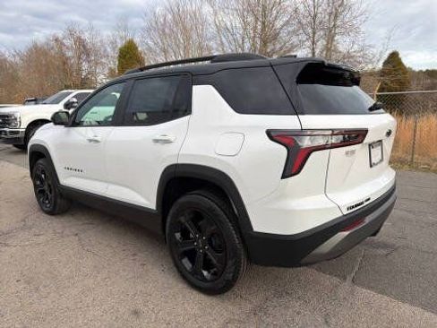 New 2026 Chevrolet Equinox LT w/ Midnight Edition image 7