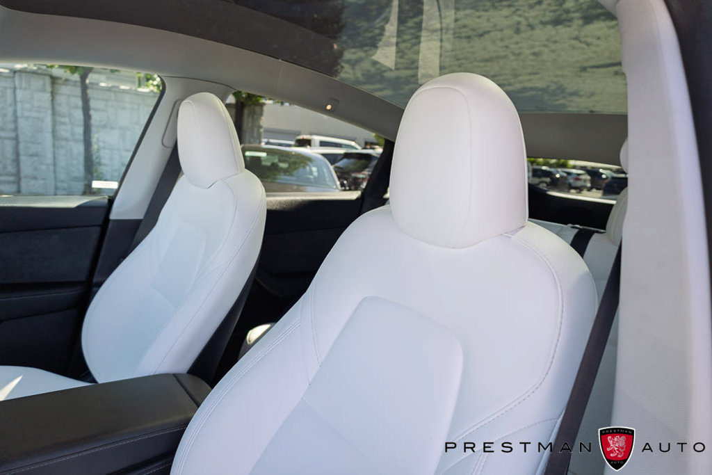 Used 2024 Tesla Model Y Long Range AWD/4WD image 25