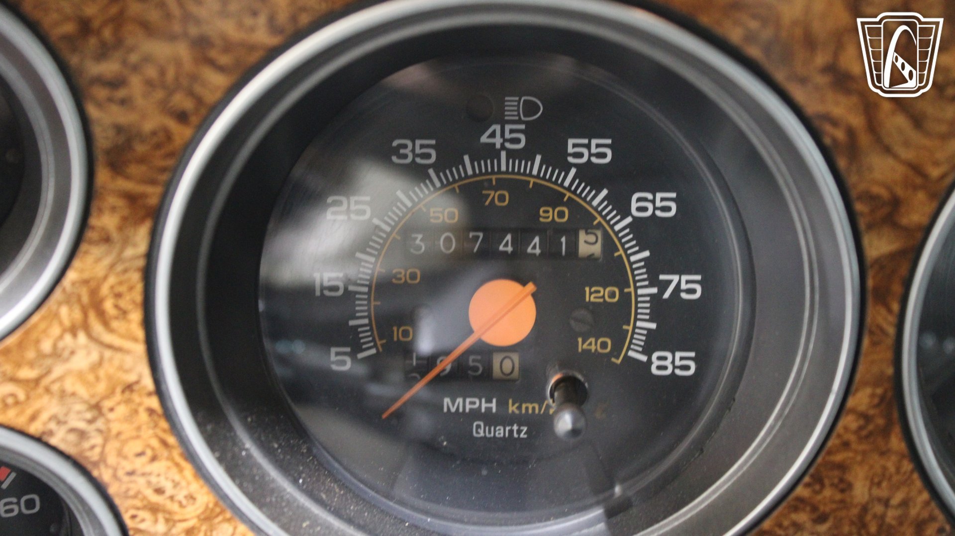 Used 1990 GMC Suburban 2WD image 14