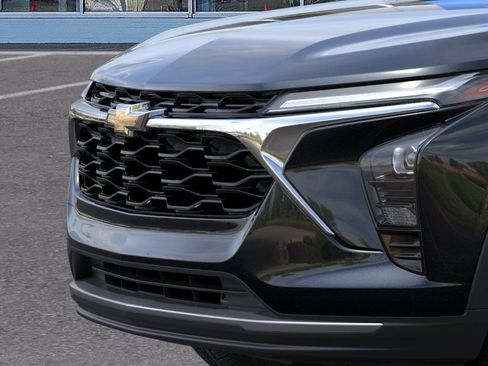 New 2026 Chevrolet Trax LT w/ LT Convenience Package FWD image 13