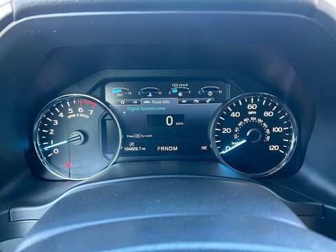 Used 2019 Ford F150 Platinum image 10