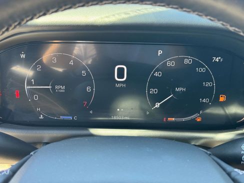 Used 2022 Jeep Grand Wagoneer Series I w/ Flexible Seating Group AWD/4WD image 23