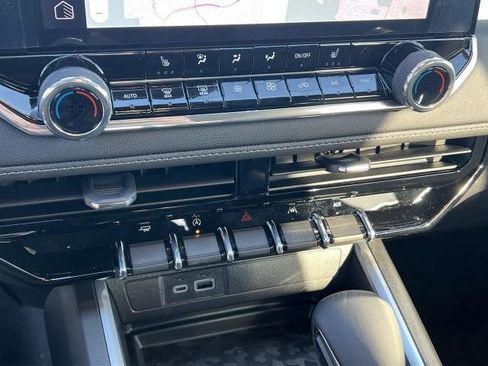 New 2026 Chevrolet Colorado LT w/ LT Convenience Package image 18