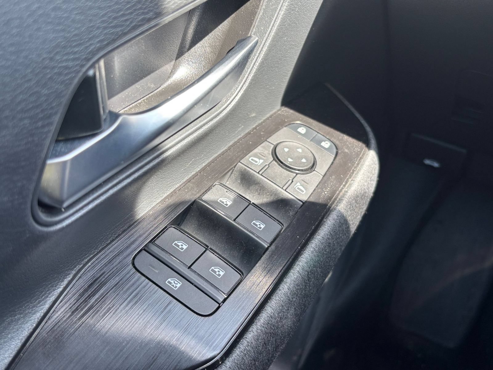 Used 2026 Nissan Kicks SV w/ Cold Weather Package AWD/4WD image 18