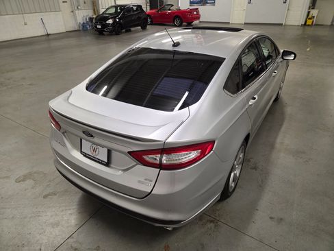 Used 2013 Ford Fusion SE FWD image 7