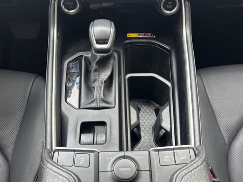 Used 2025 Toyota Grand Highlander AWD Hybrid image 5