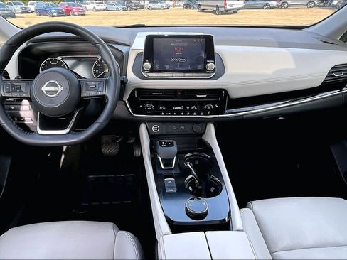 Used 2023 Nissan Rogue SL image 15