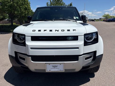 Used 2023 Land Rover Defender 110 S AWD/4WD image 8