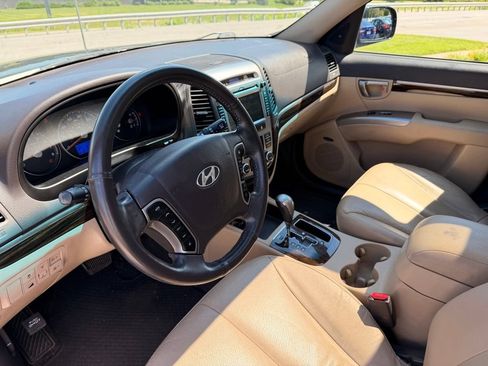 Used 2012 Hyundai Santa Fe Limited w/ Navigation Pkg 4 FWD image 29