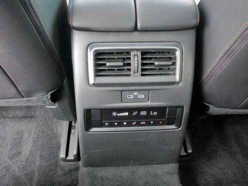 Used 2025 MAZDA CX-90 3.3 Turbo w/ Preferred Package AWD/4WD image 21
